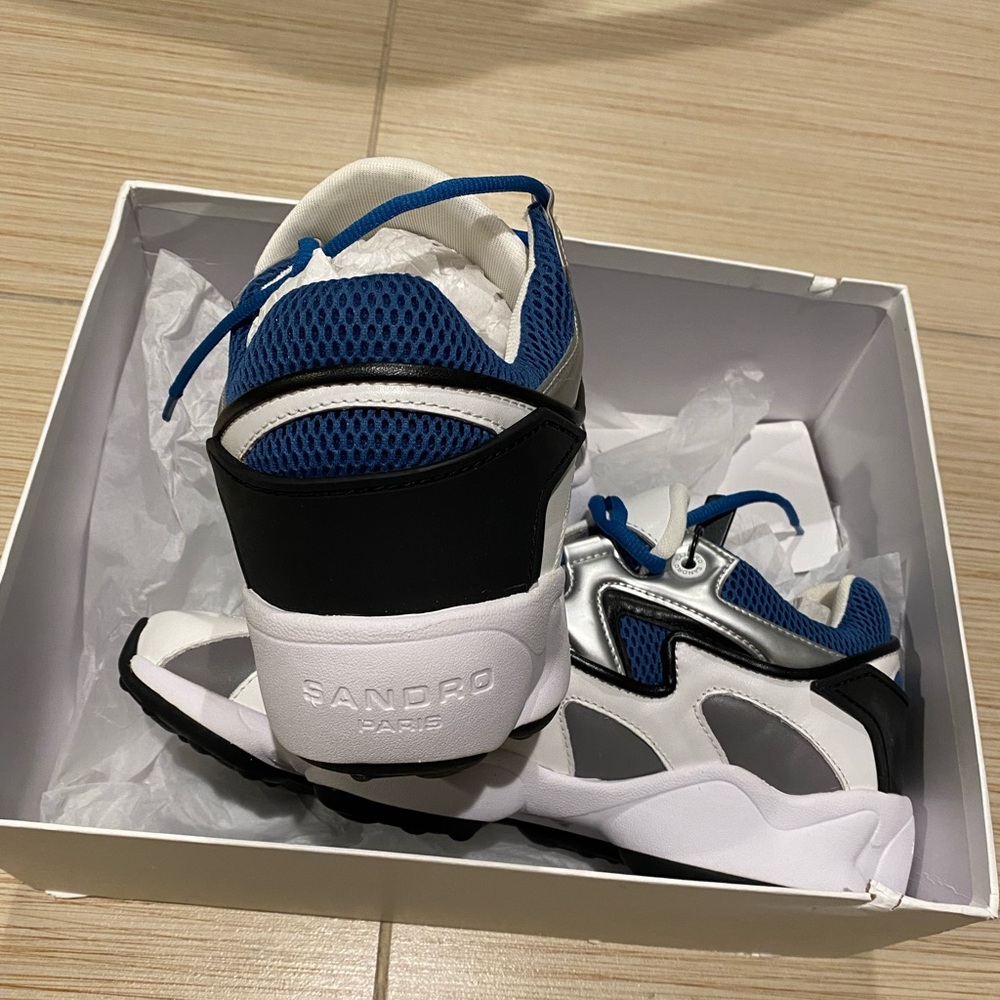 🆕 SANDRO Sneakers - Picture 5 of 7